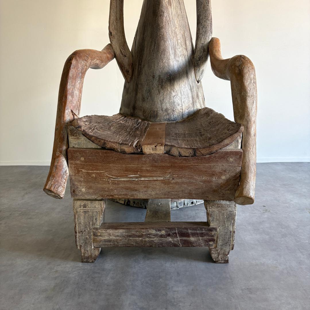 唯一無二　民族美術（Tribal Art）　トライバルキングチェア