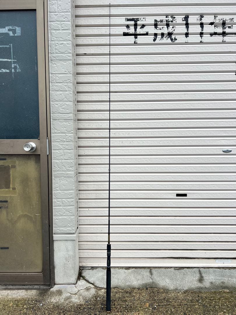 デストロイヤー バスロッド カーボン製