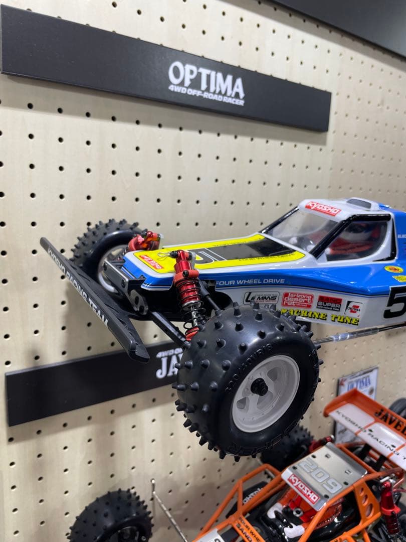 京商　1/10EP 4WD レーシングバギー　オプティマ