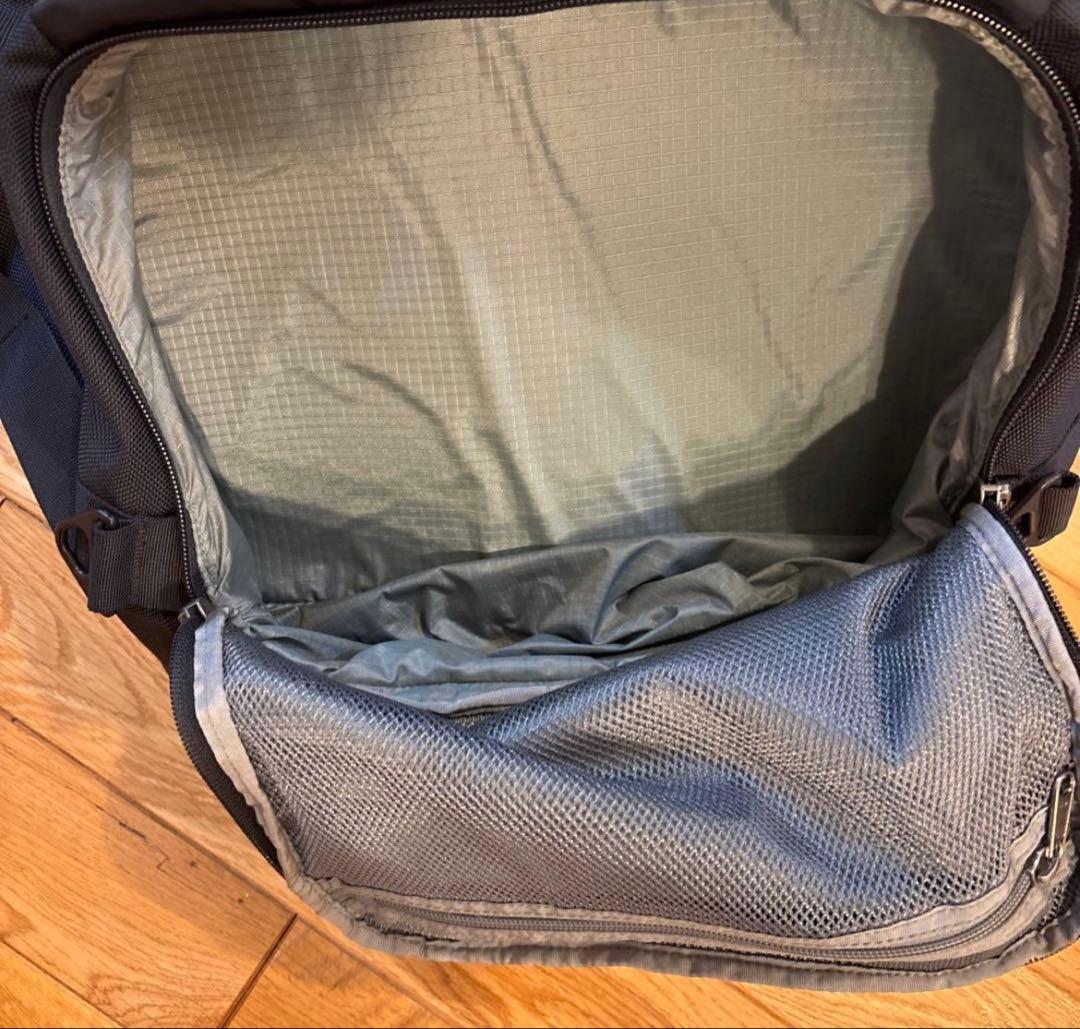 mont-bell モンベル　ウィーリーダッフル 80 キャリーバッグ