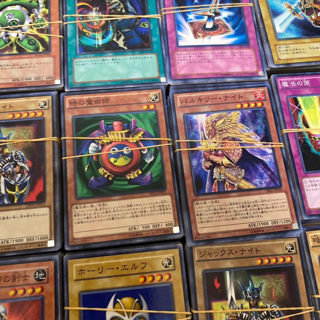 遊戯王カード　まとめ売り　4000枚弱　引退品　デッキ作成用　転売OK