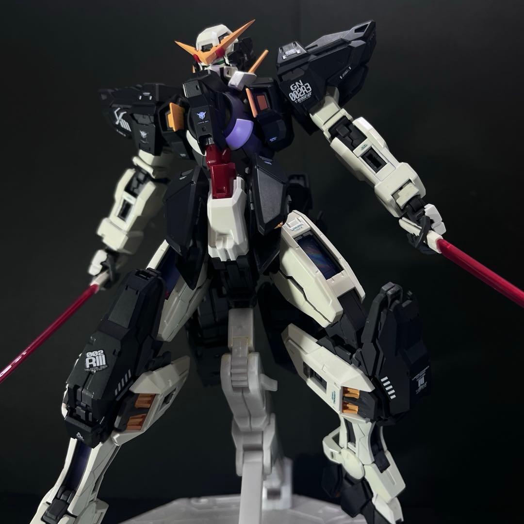 ガンプラ塗装済み完成品　mg ガンダムデュナメス リペアIII