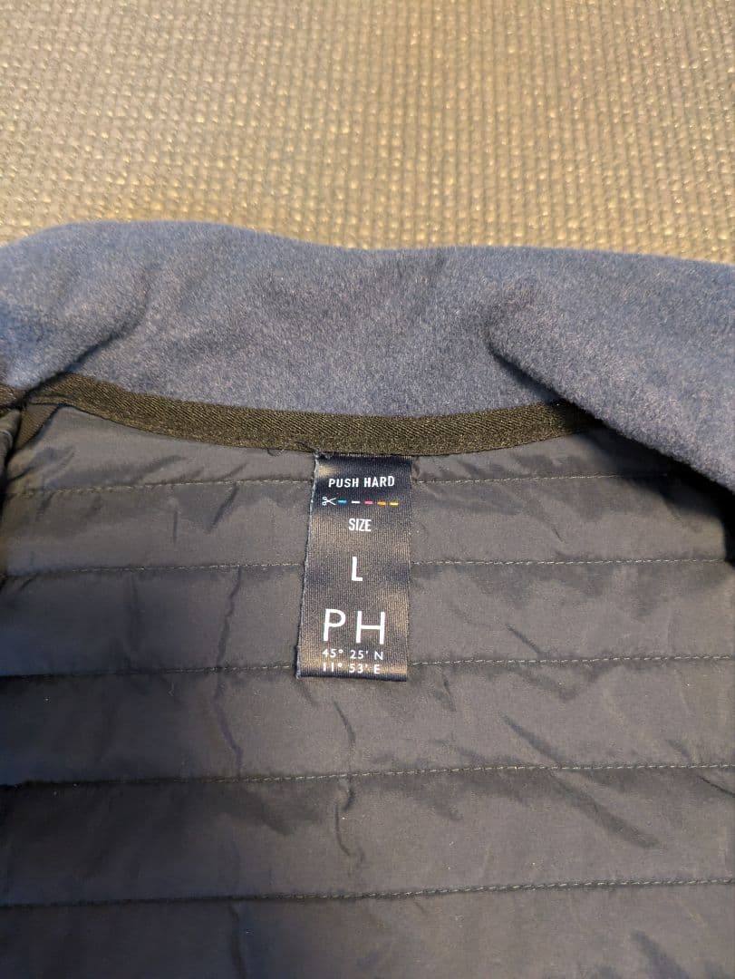 Push Hardプッシュハード　サーモベストLサイズ