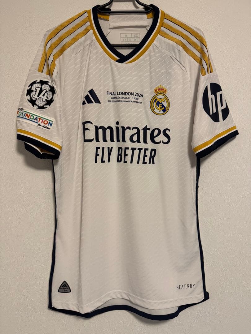 正規品レアルマドリード トニクロース　23/24 オーセンティック ユニフォーム