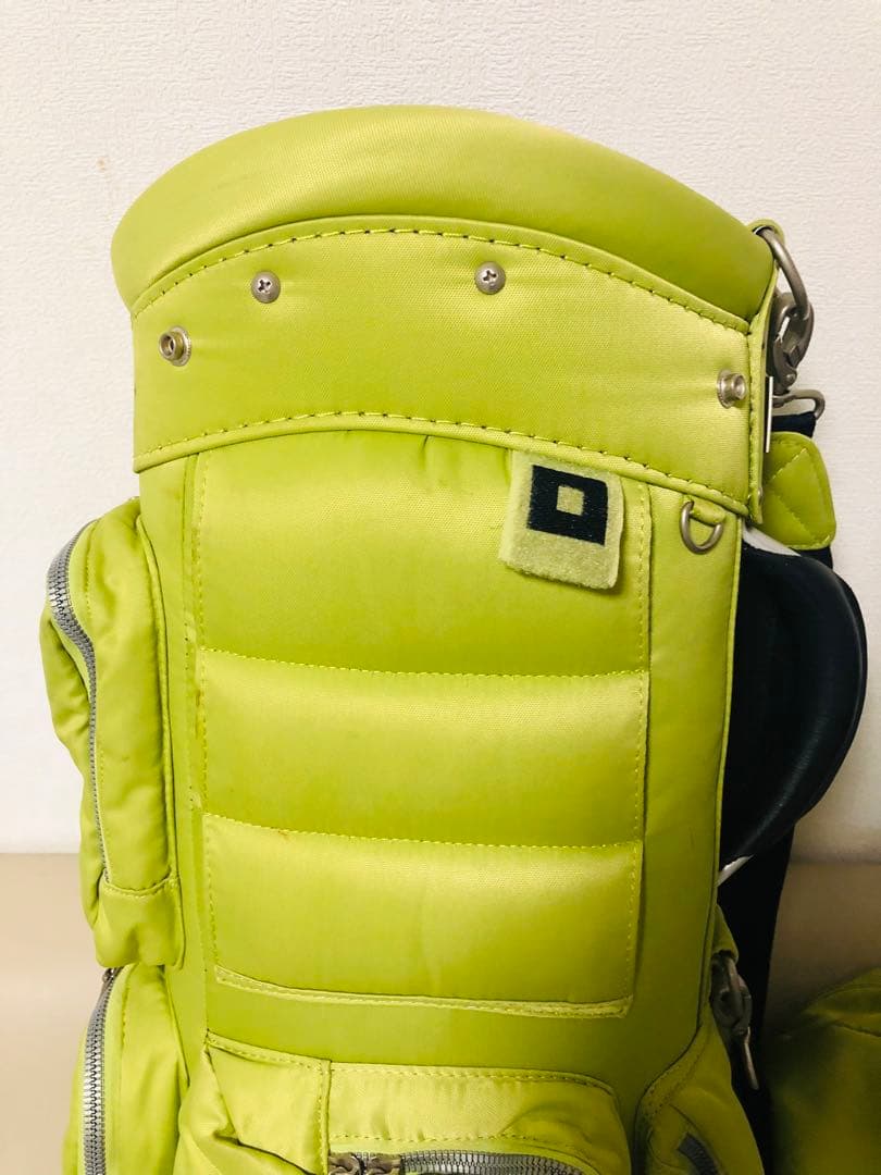 【送料込み】廃盤人気商品　ONOFF オノフ 8.5型 ゴルフ キャディバッグ
