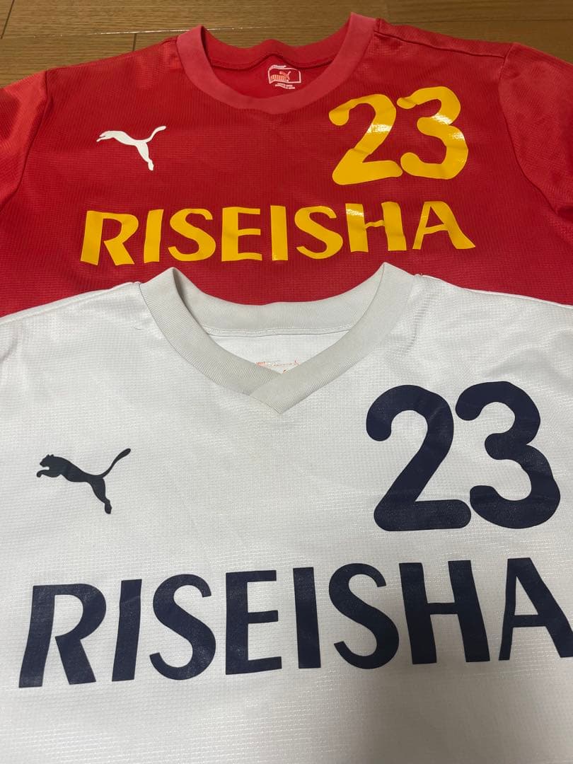 履正社高校サッカー部　白と赤の練習着　2点セット　半袖