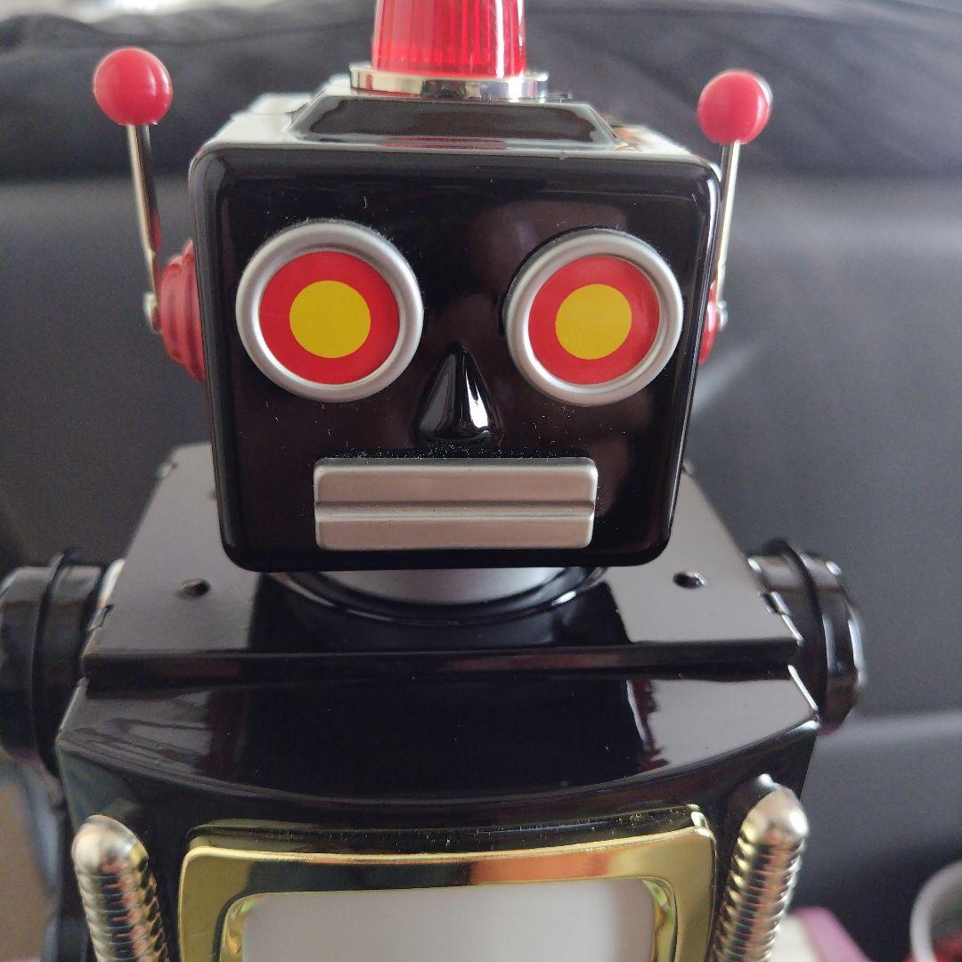 メタルハウス ブリキテレビロボット