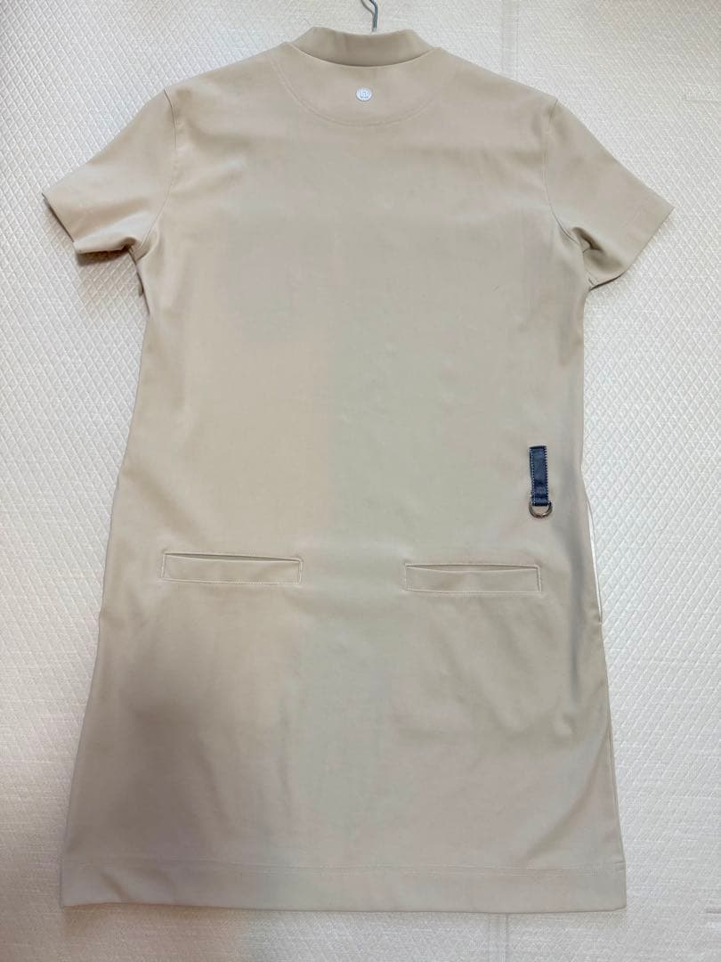 値下げ中！【定価3,7万→1,4万】BRIEFING ベージュ ワンピース