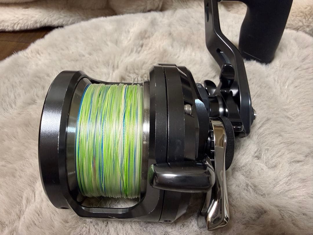 シマノ　オシアジガー　Fカスタム　2000NR HG