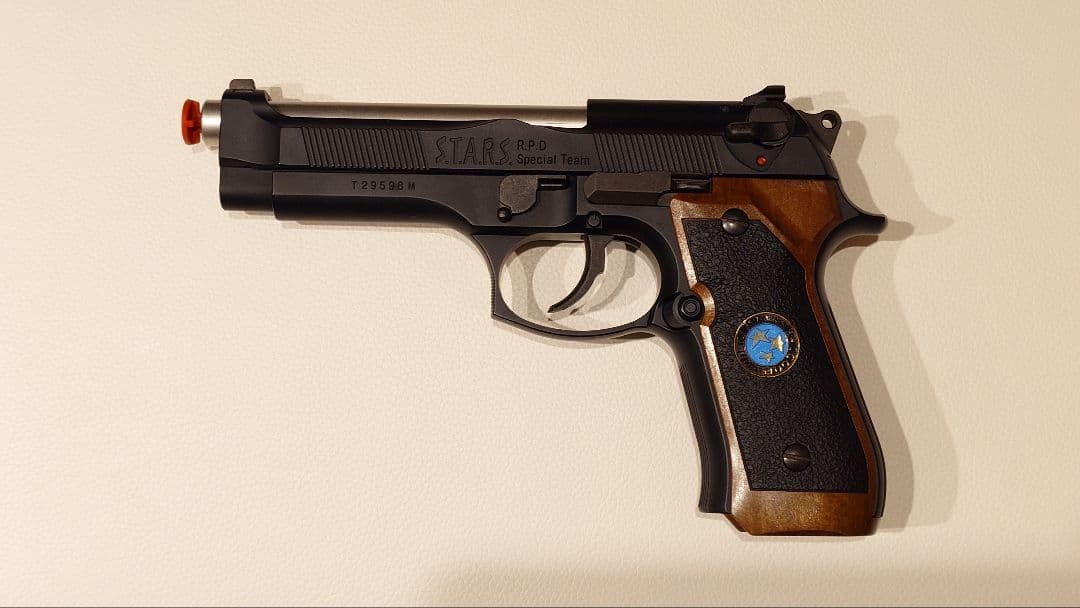 サムライエッジ M92F　STARSカスタム　ジル モデル　ベレッタ　ガスガン