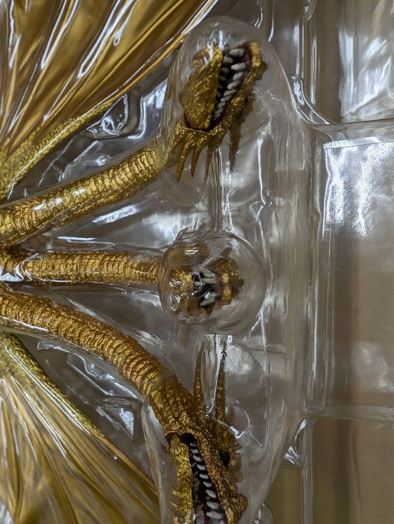 SHモンスターアーツ。キングギドラ.スペシャルカラーバージョン。