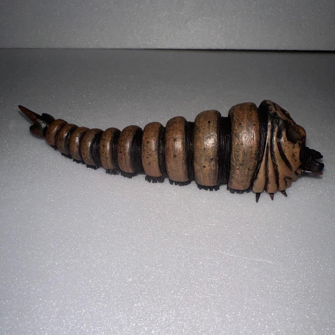 S.H.MonsterArts モスラ 幼虫