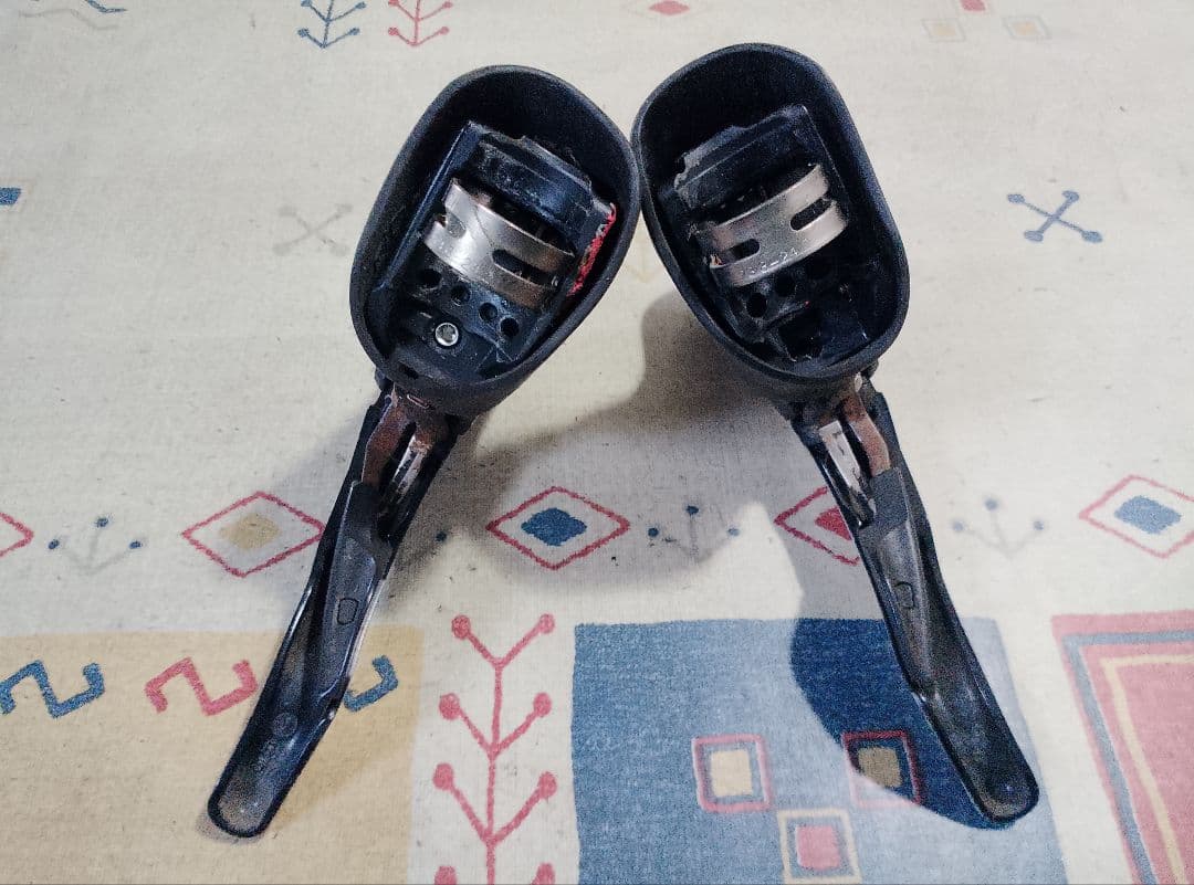 Stiレバー Shimano105 ST-5700