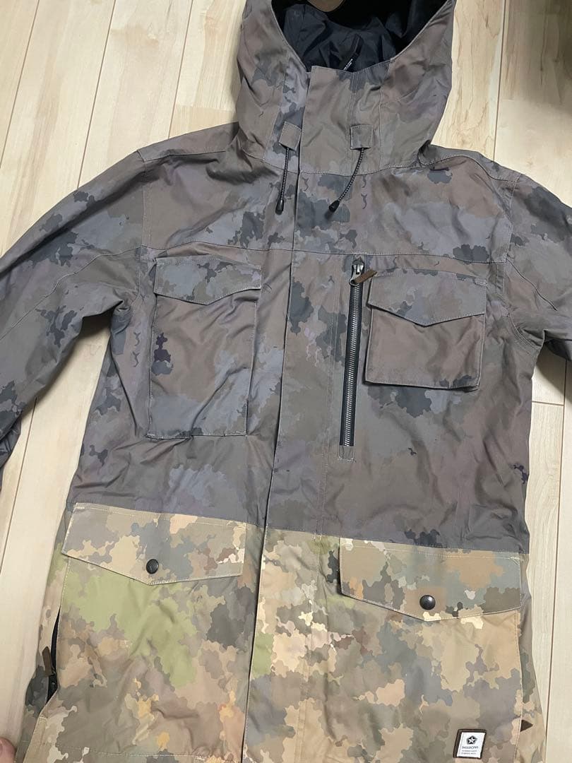 SESSIONS 迷彩 スノーボードウェア