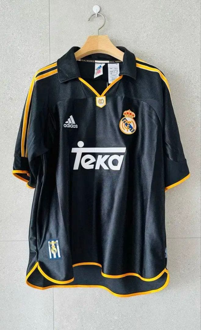 【正規品】レアル・マドリード 1999/2000 レトロ ユニフォーム