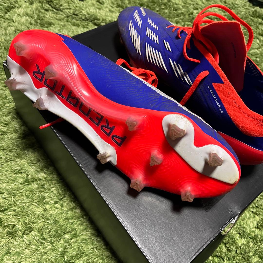 Adidas Predator サッカーシューズ 青赤