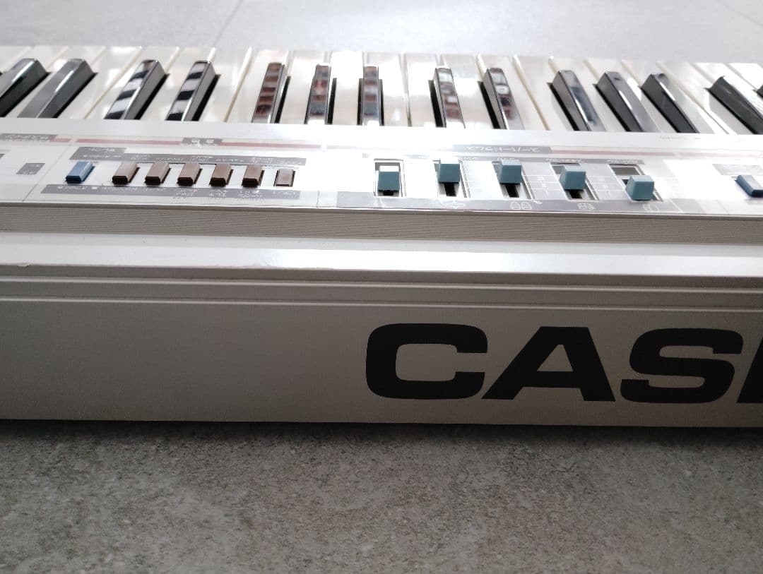 CASIO Casiotone CT-320 電子ピアノ シンセサイザー 銀色