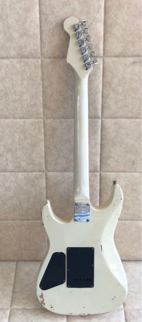 FERNANDES ストラトキャスター日本製 ホワイト 白(G69)