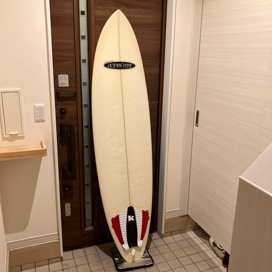 OCEAN SIDE サーフボード　198×49×6.0（センチ）32〜33L