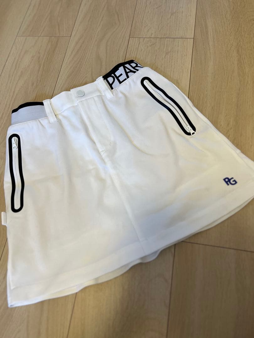 ホワイト ゴルフスカート