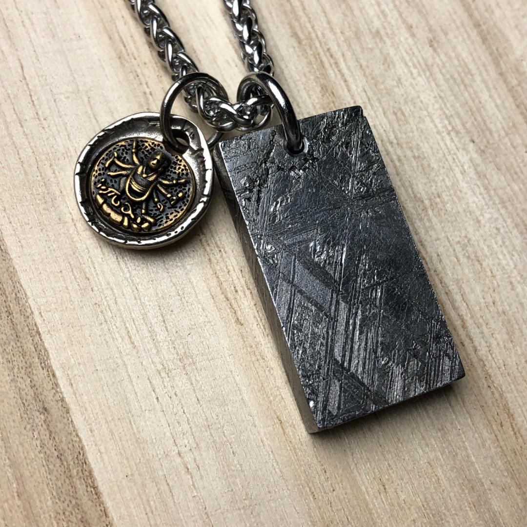 隕石　ムオニオナルスタ隕石　 ペンダントトップ　重さ約20ｇ