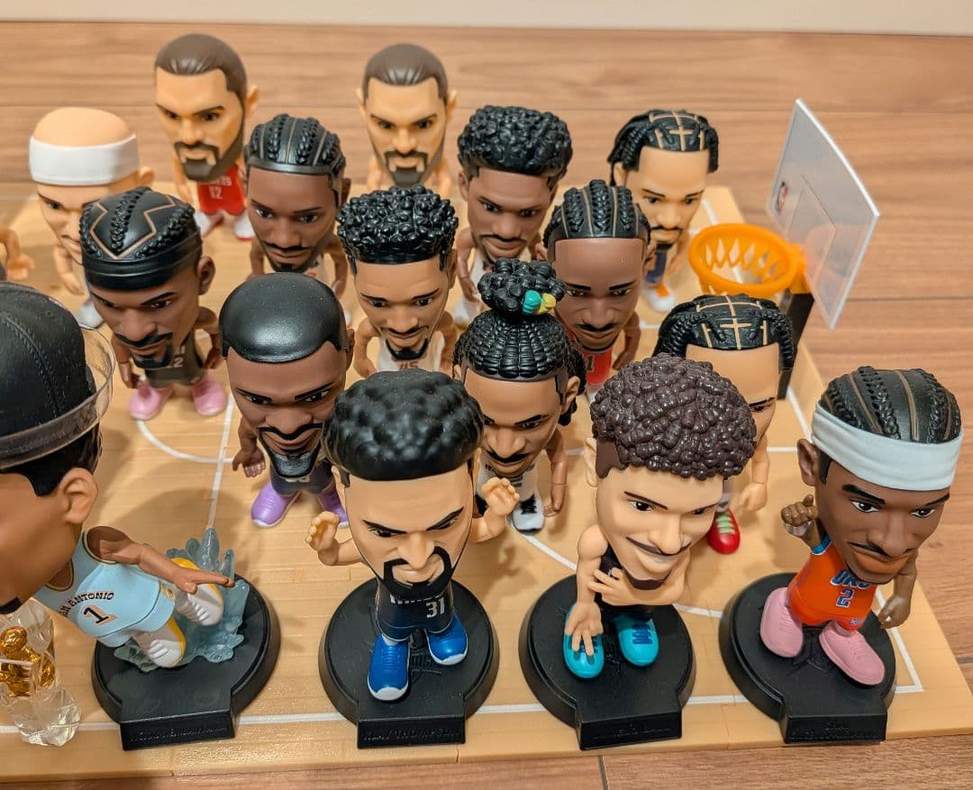 NBA ballers 27体＆フルコートセット