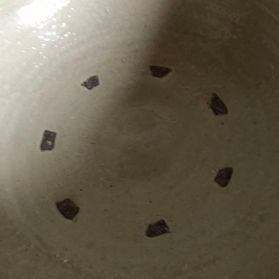 骨董品　　古道具　年代物　大きい鉢　　刻印有り　希少