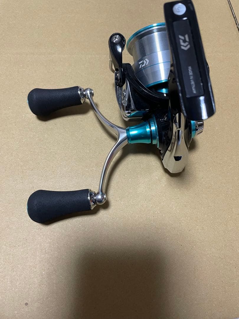 ダイワ　19エメラルダス　LT3000S-CH-DH