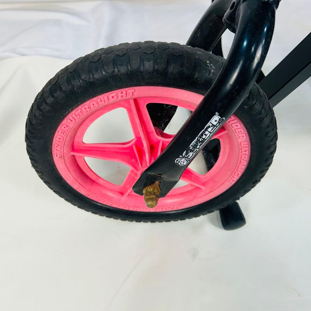 ストライダー STRIDER ブラック 12型 ランニングバイク