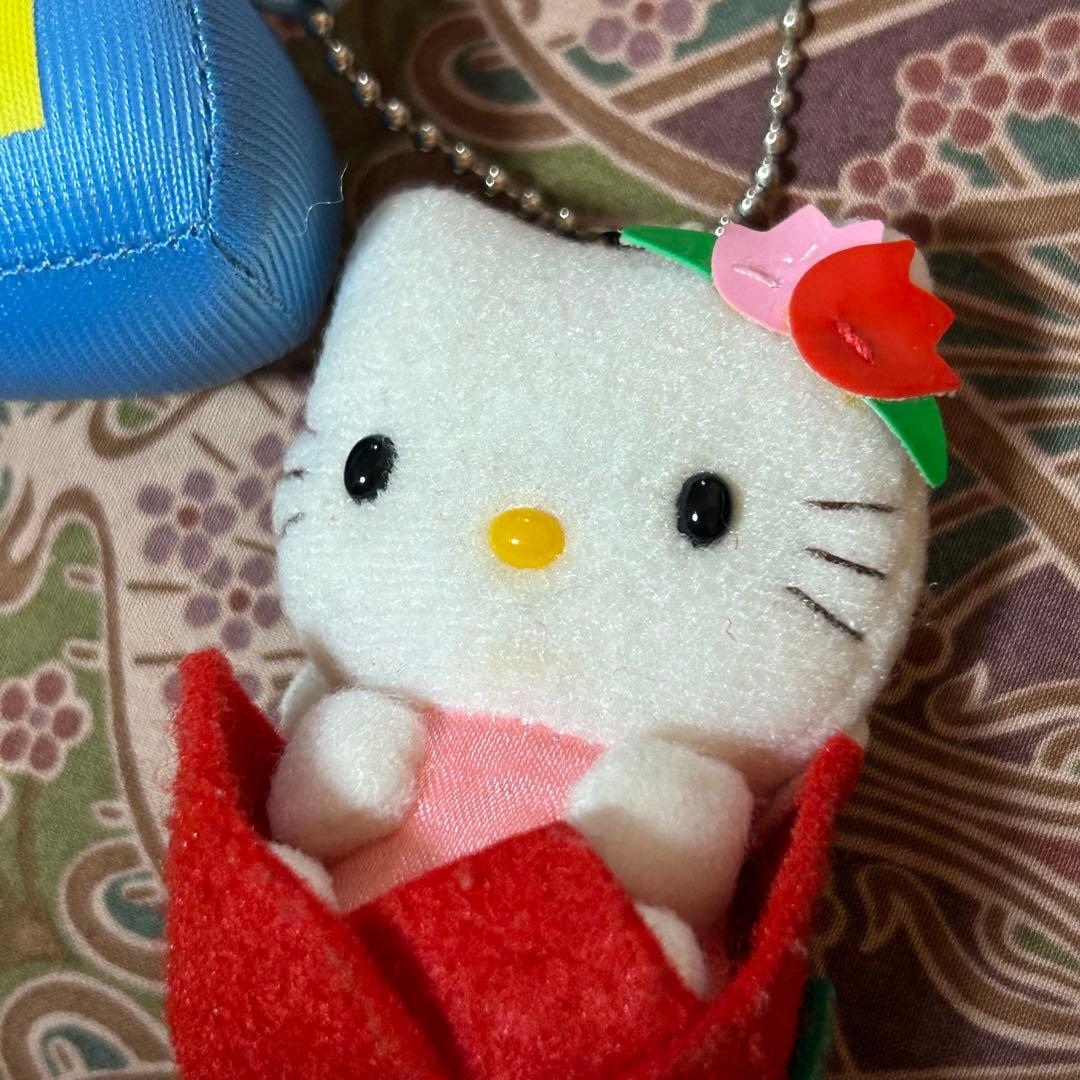 【激レア】ハローキティ お花 チューリップ キーホルダー キティちゃん