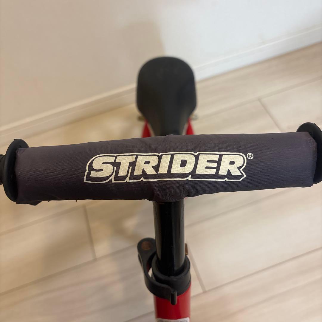 STRIDER 12 クラシック バランスバイク 赤　レッド