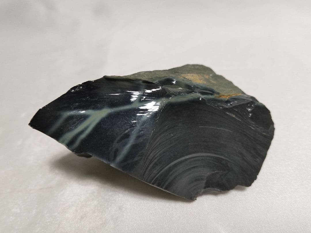 パワーストーン　天然石　原石　スパイダーウェブオブシディアン　260g　184