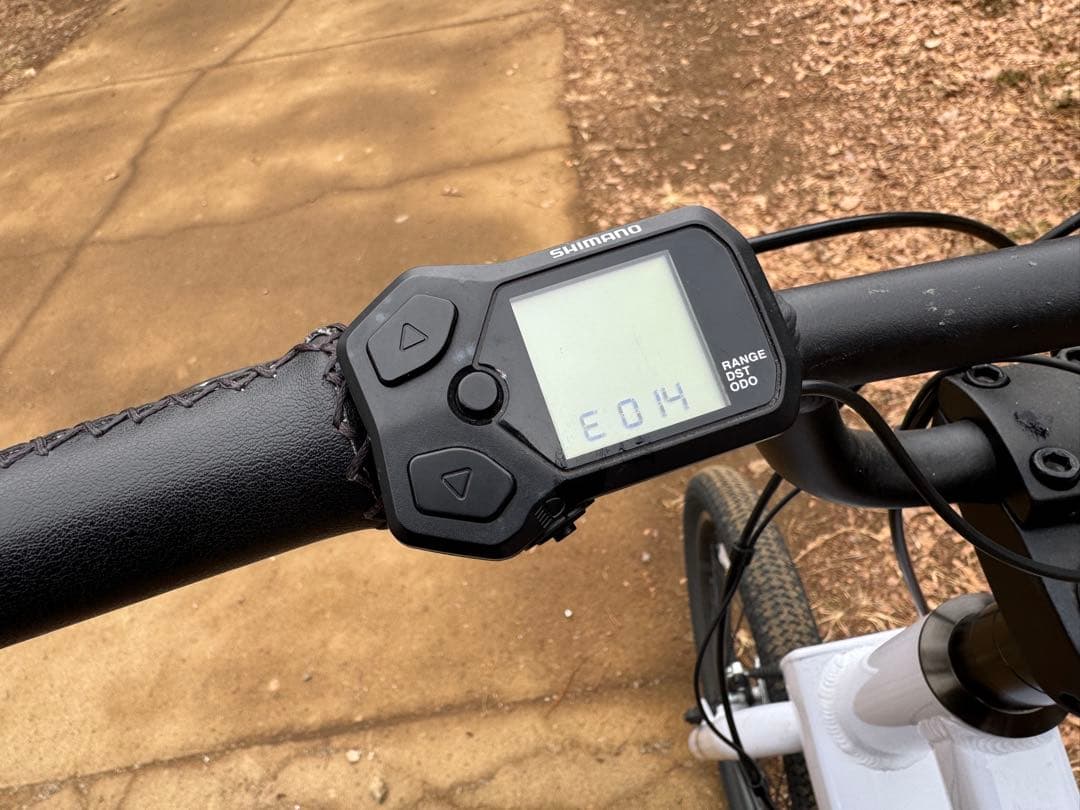 Bruno e-tool 電動アシスト自転車（2021年モデル・ホワイト）要修理