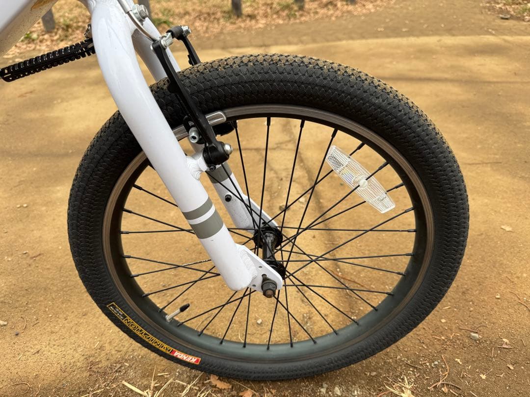 Bruno e-tool 電動アシスト自転車（2021年モデル・ホワイト）要修理