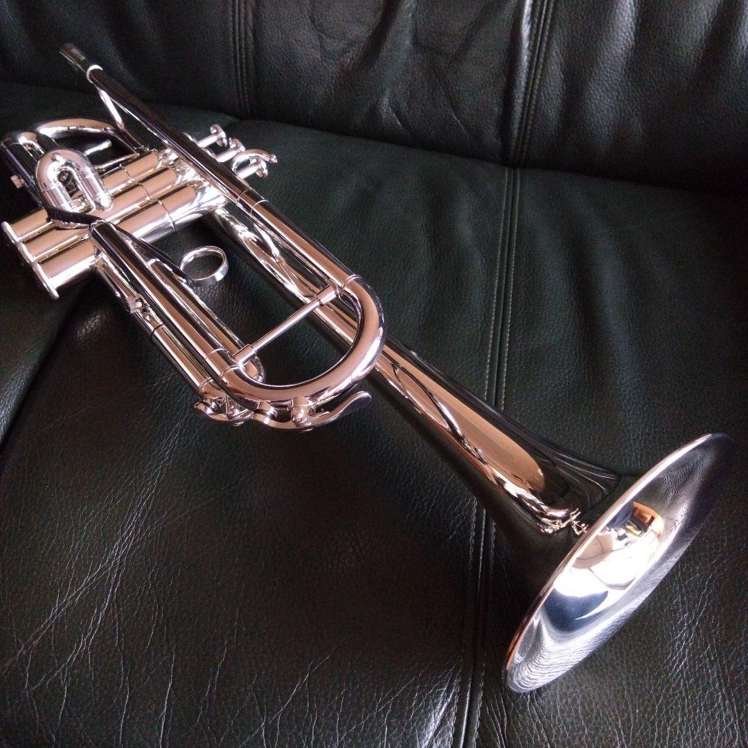 XOトランペット1602LTR−S 純正ケース付　XOマウスピース3C付