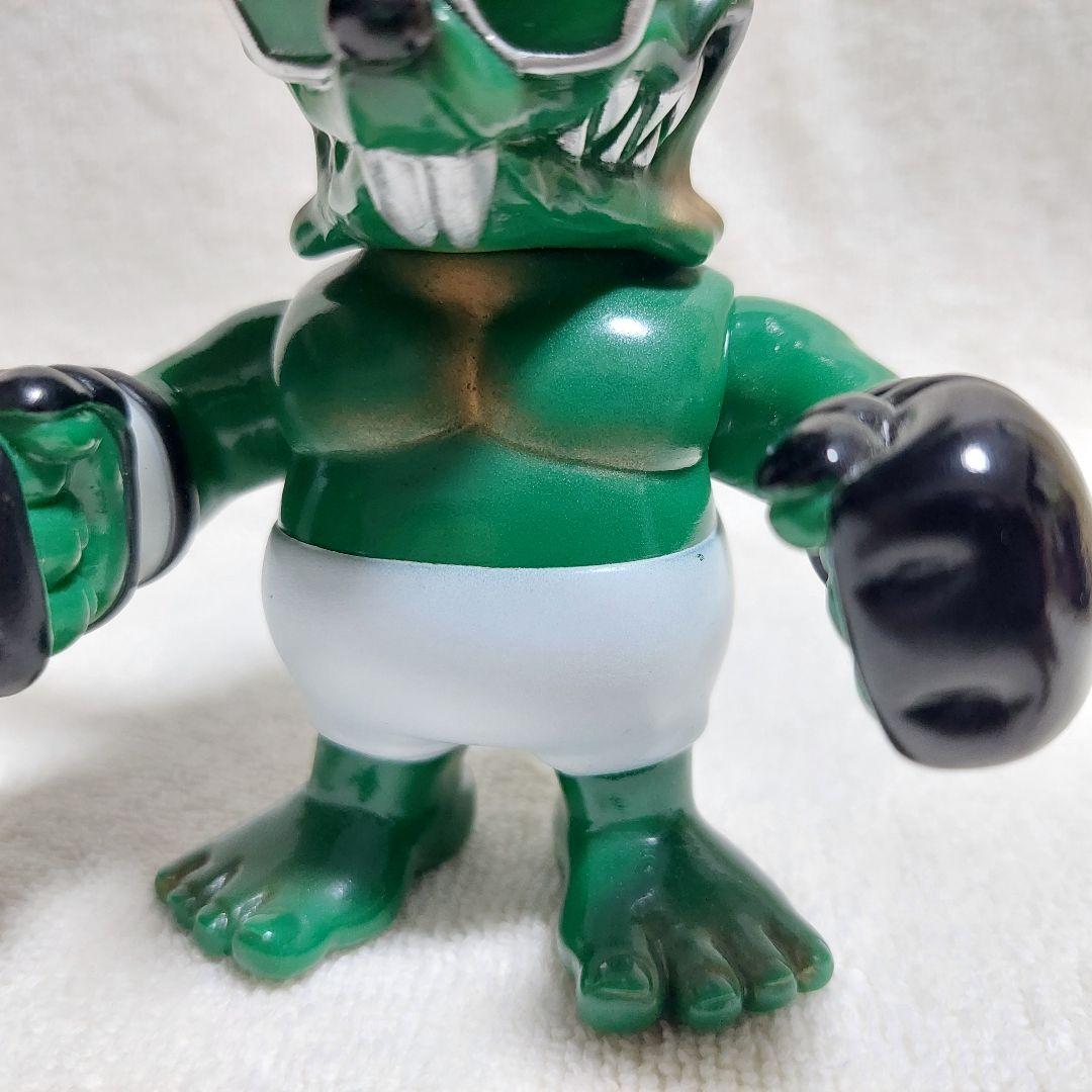 HS 廣田彩玩所 TAKE SHIT FINK SHIT 緑成型 金×白×黒