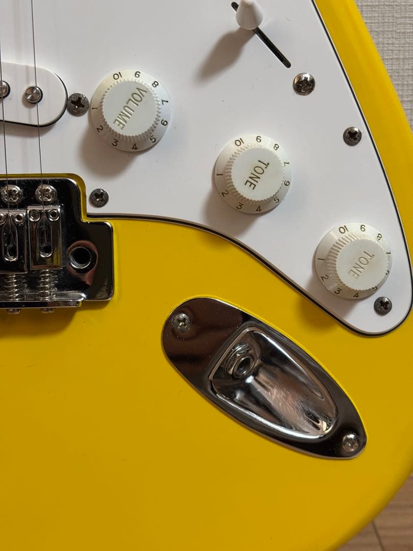 【ｓ.ｏ.2 】Squier FSR Affinity Strat