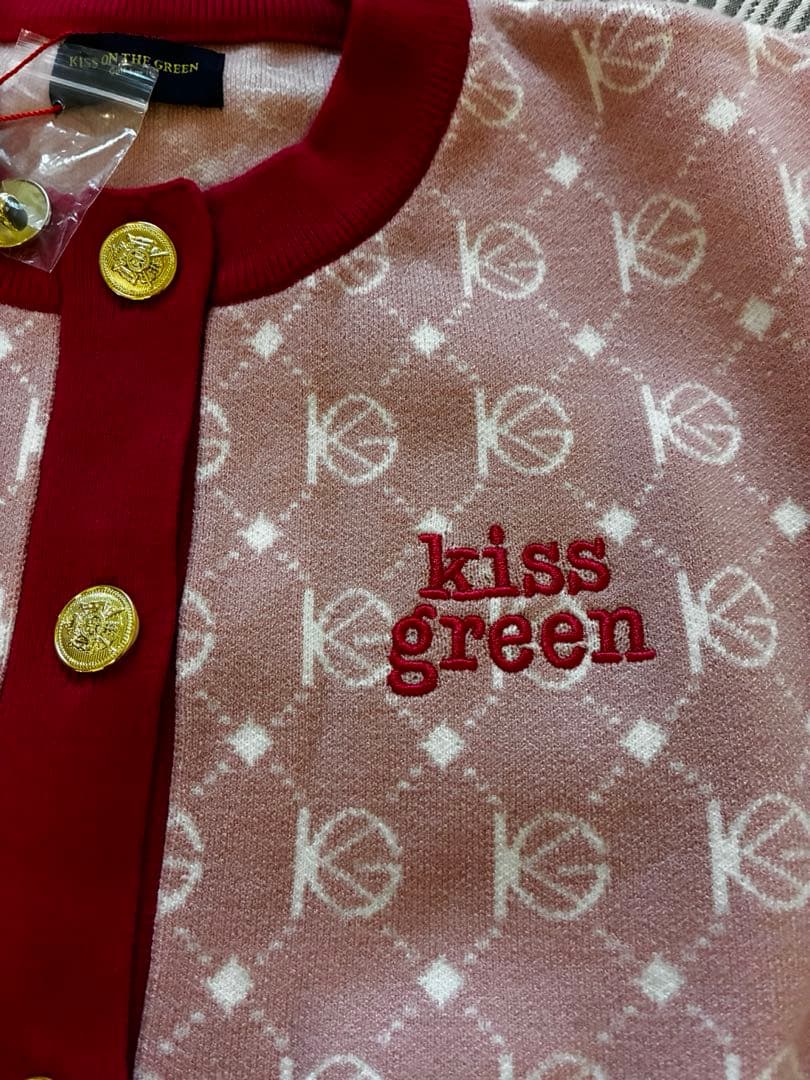 【新品】キスオンザグリーン　ニット上下セット