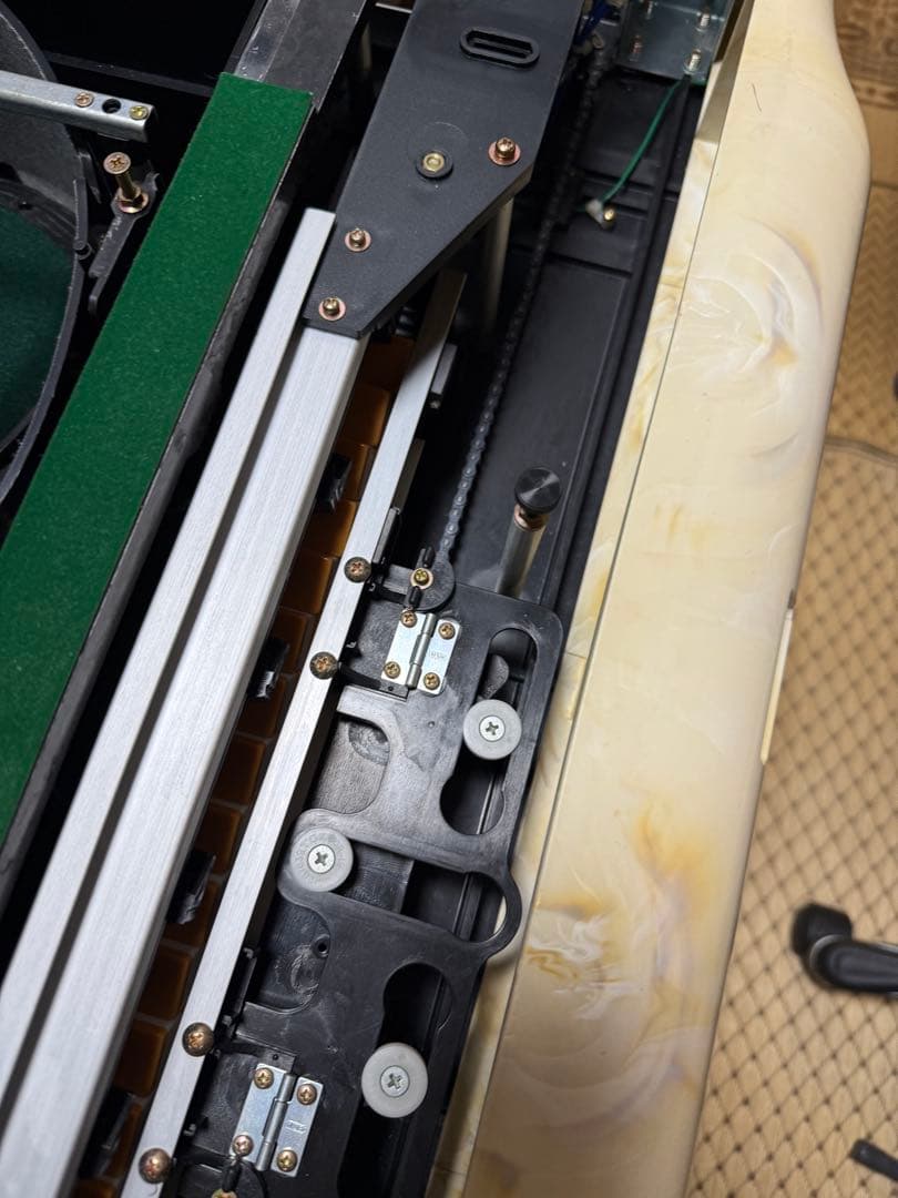 【全自動麻雀卓】【送料込】アモス　マーテル　卓内部美品