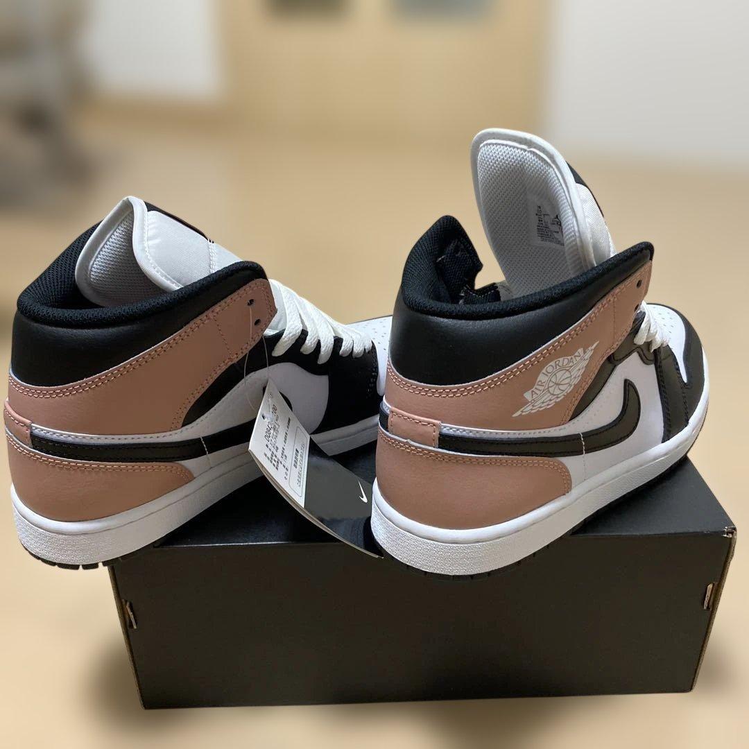 【新品未使用】Nike Air Jordan 1 ブラック/ホワイト/ピンク