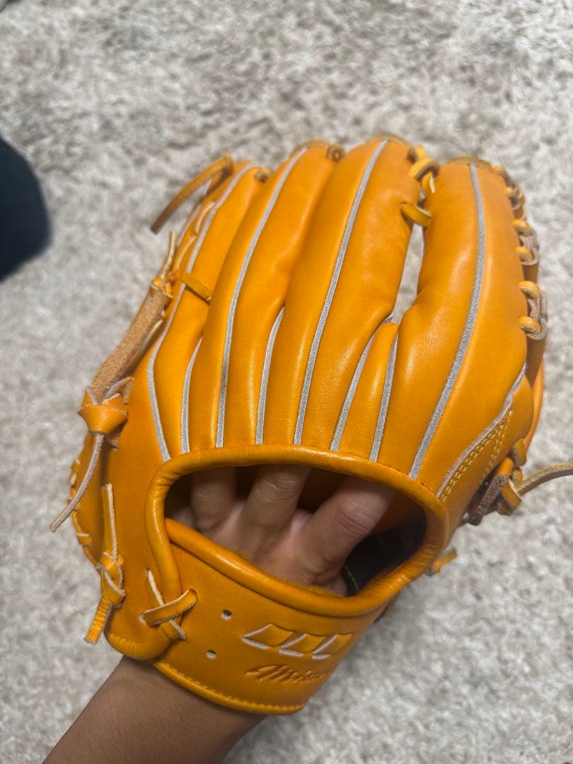 Mizuno Pro 硬式外野用グローブ オレンジ