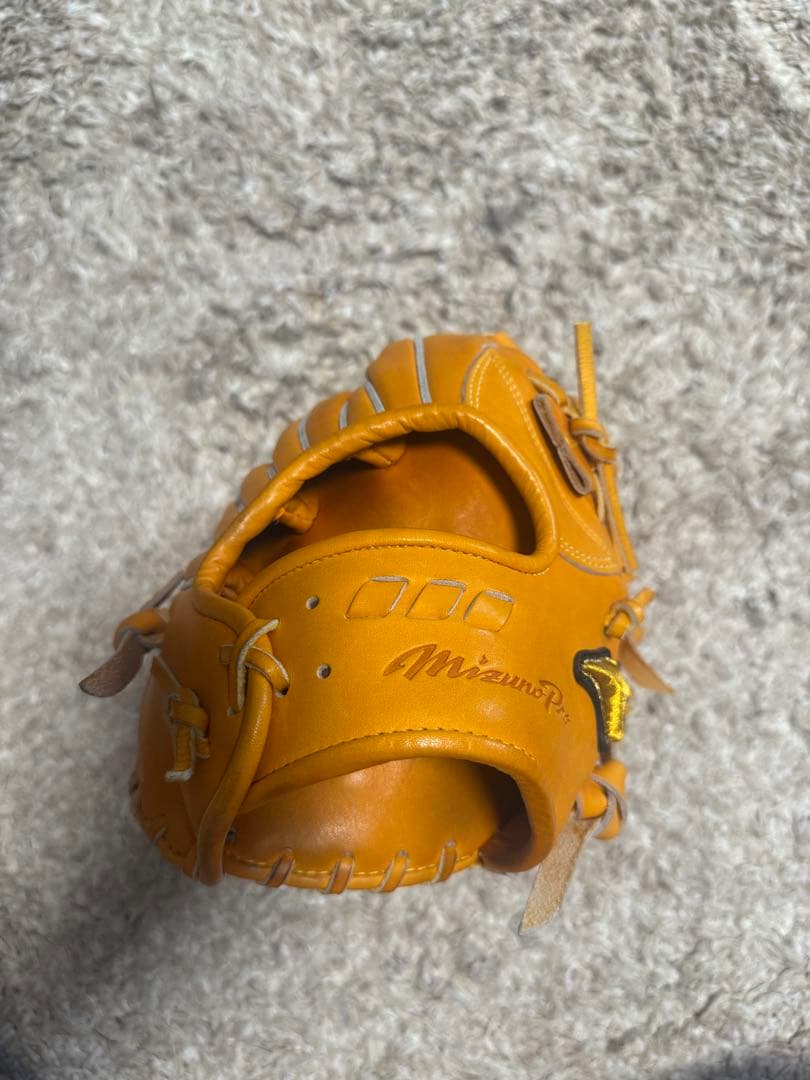 Mizuno Pro 硬式外野用グローブ オレンジ