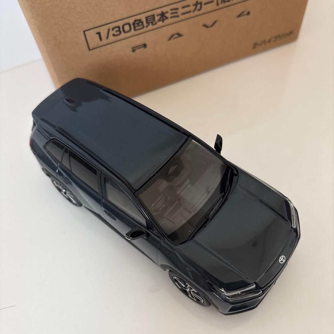 トヨタ 新型RAV4 ミニカー カラーサンプル マッシブグレー【非売品】
