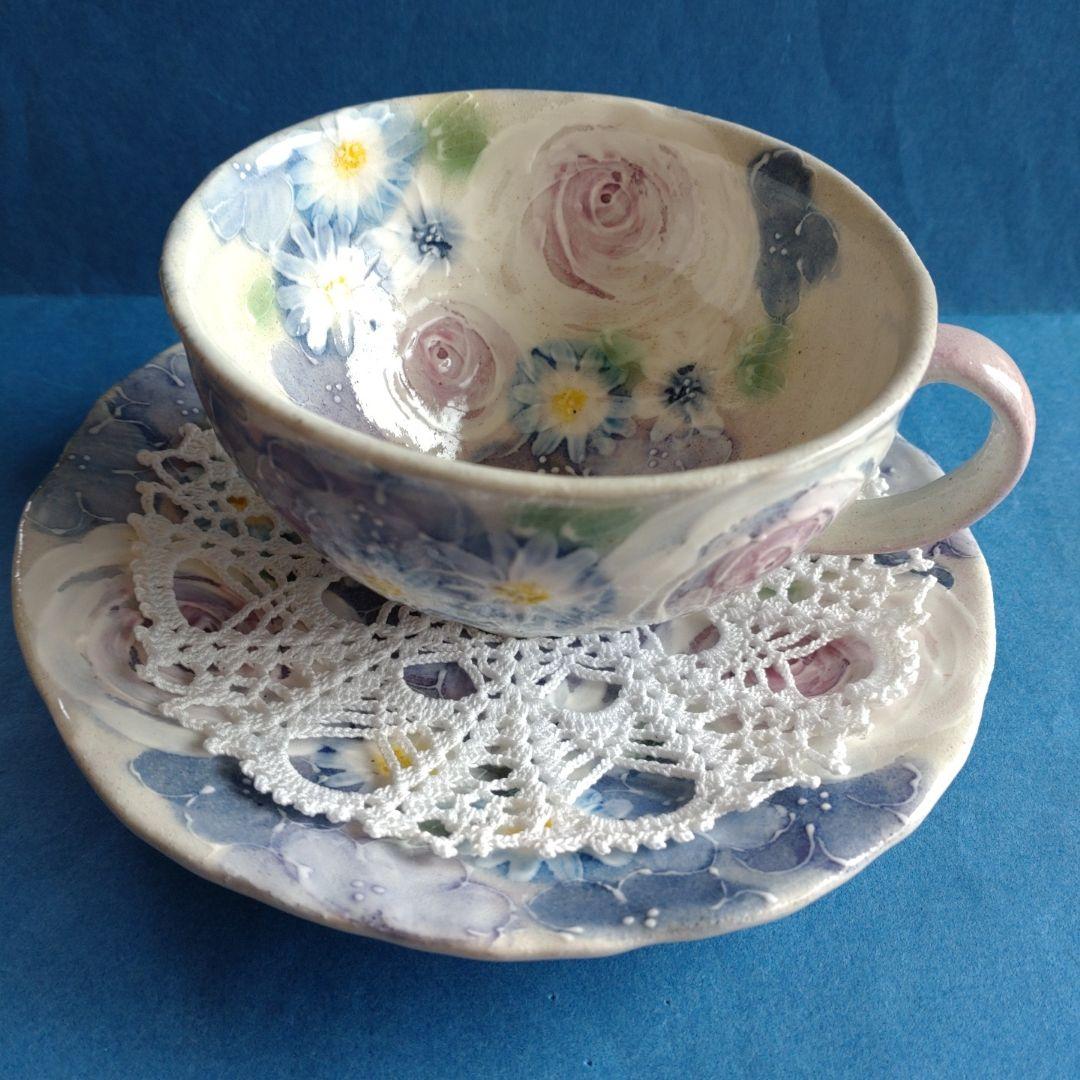 ゆずりは工房　カップ＆ソーサー　青彩ローズ　薔薇　花柄　陶器　瀬戸焼