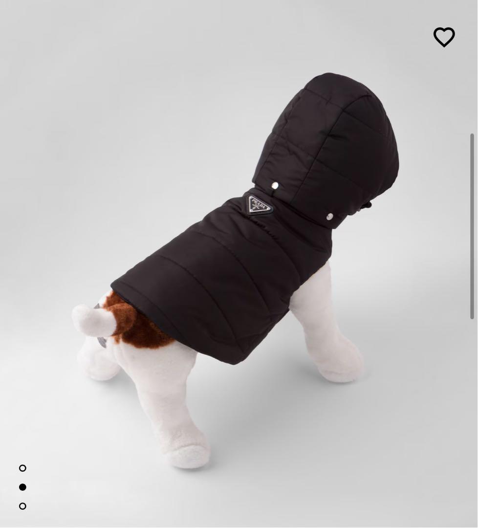 【値下げ中】プラダ　犬　パファー ドッグコート Mサイズ　ネイビー