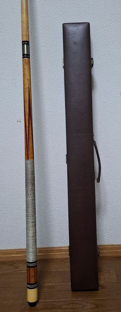 ビリヤードキュー 木製ケース付き