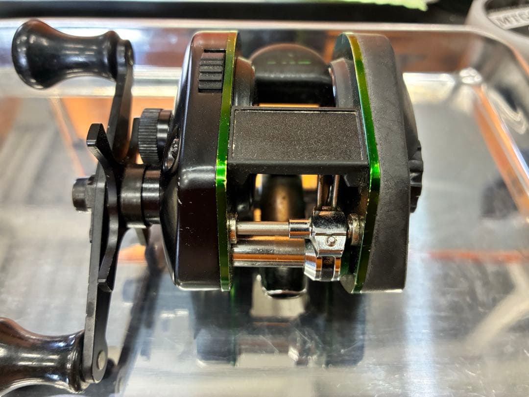 ABUアンバサダーMAG1PLUS グリーンフレームFN84-3