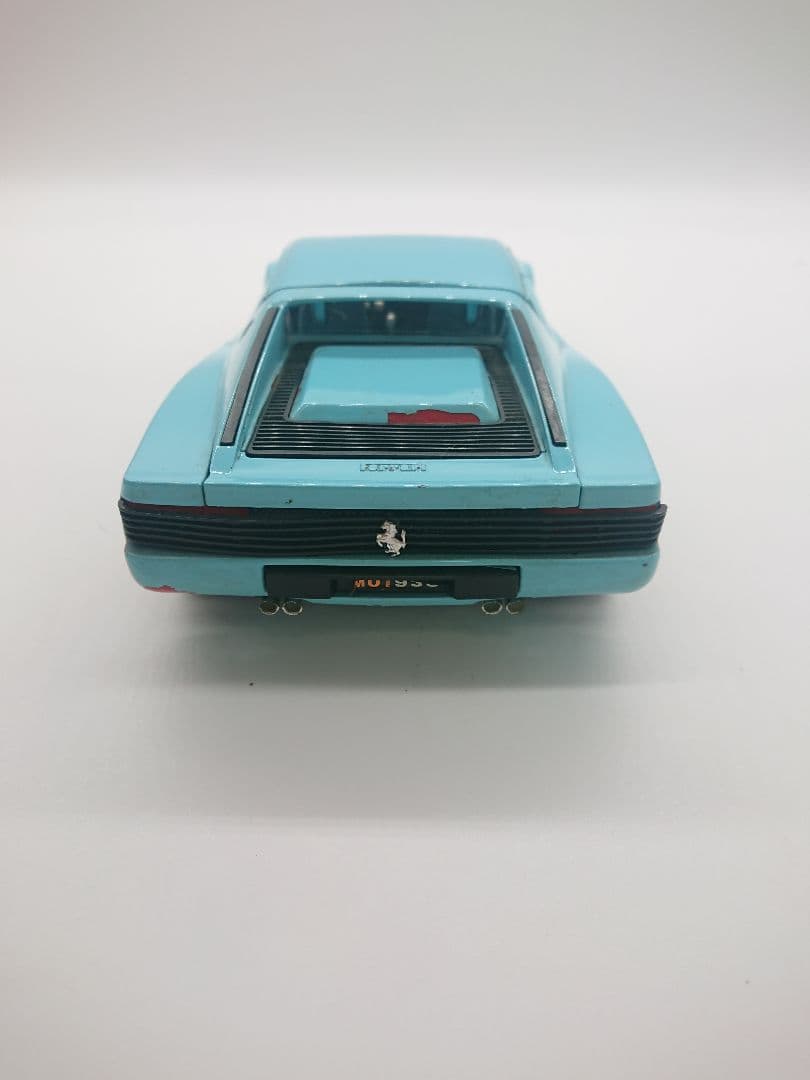 MCM Bburago　ブラーゴ　フェラーリ テスタロッサ　1984　1/18