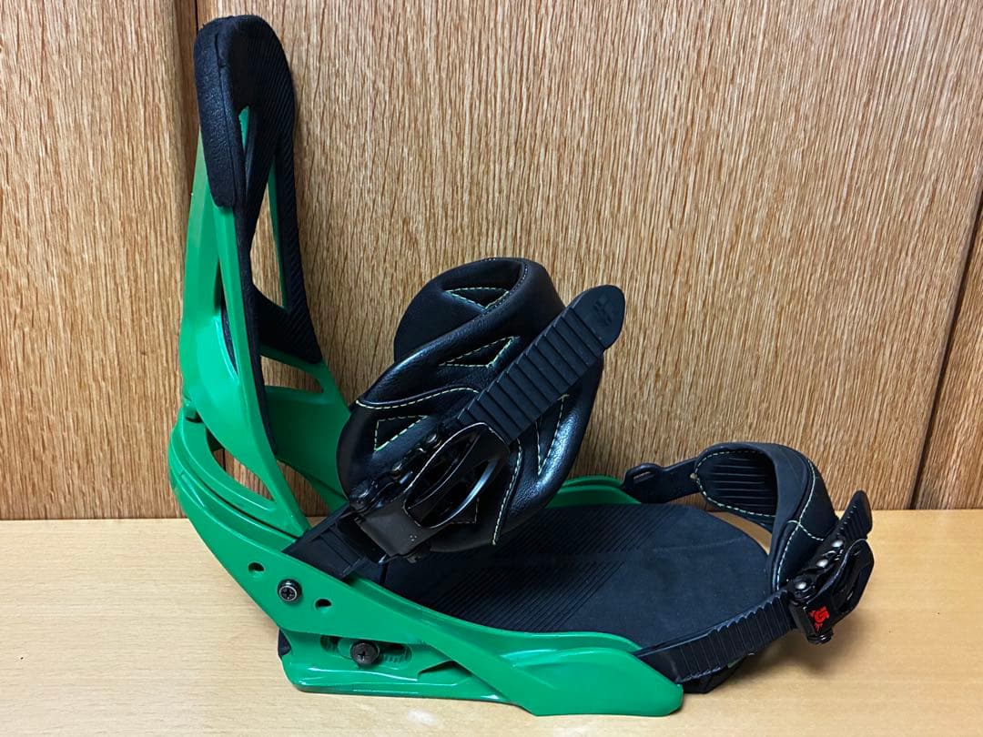 バートンBURTON【ミッションMISSION（メンズSサイズ）】緑×黒