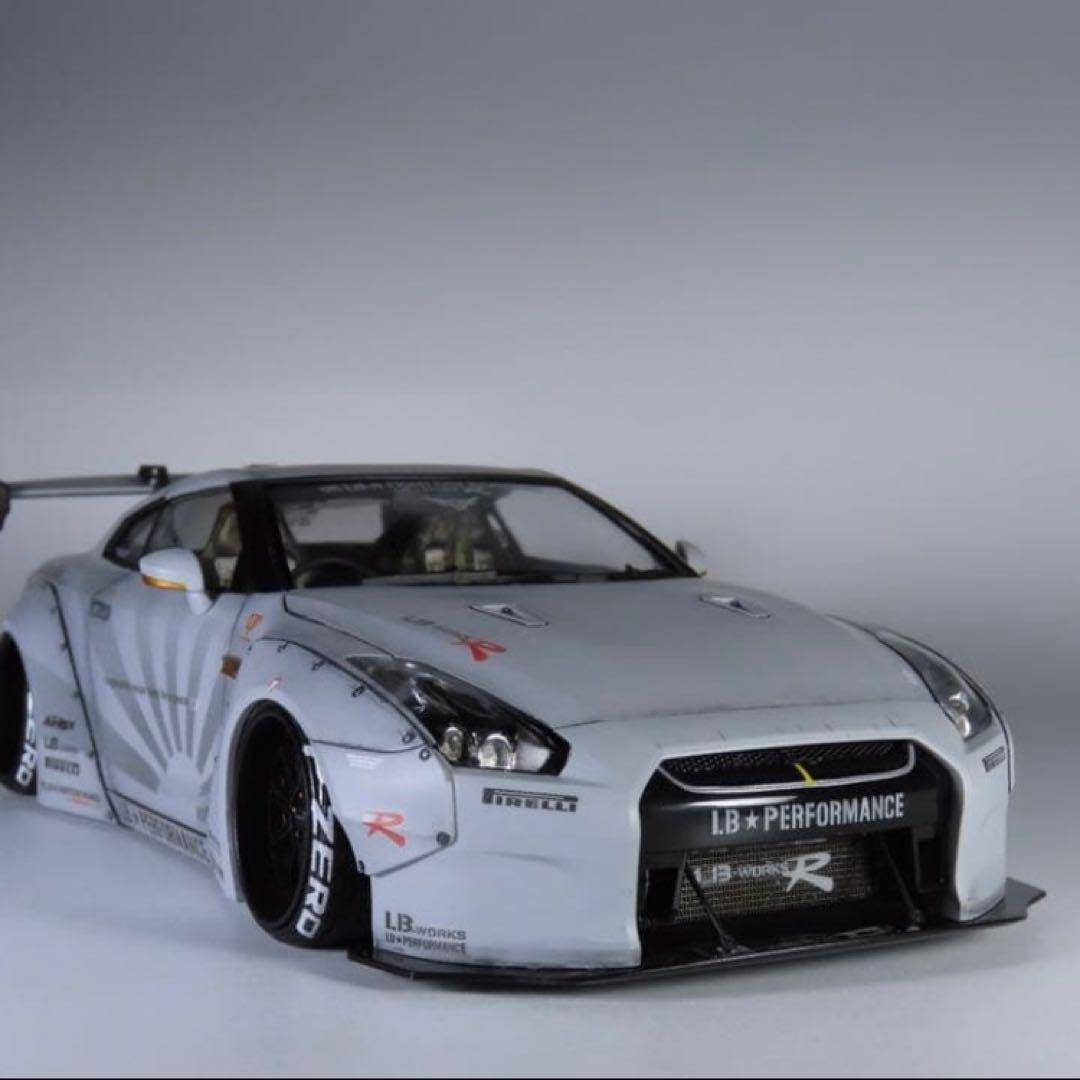 1/24 アオシマ完成品 LBWK GTR リバティーウォーカスタム